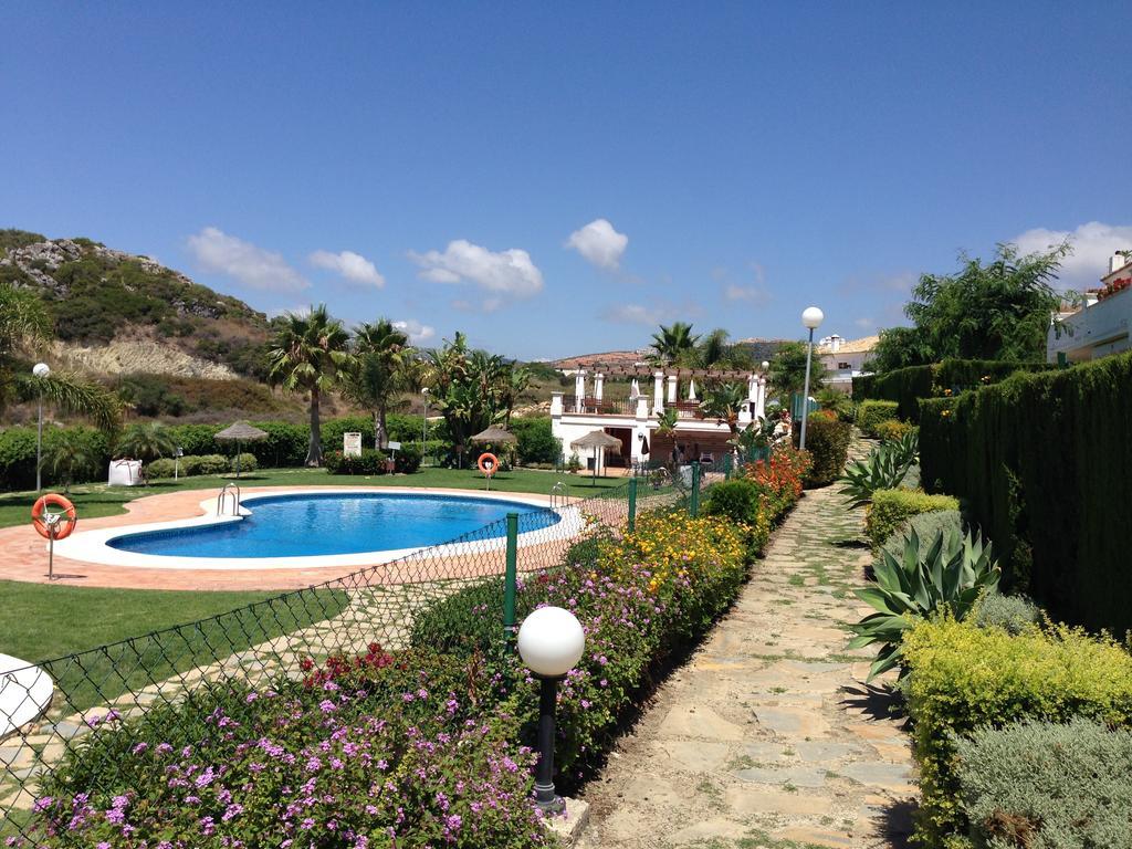 Bahia De Casares Estepona Quarto foto